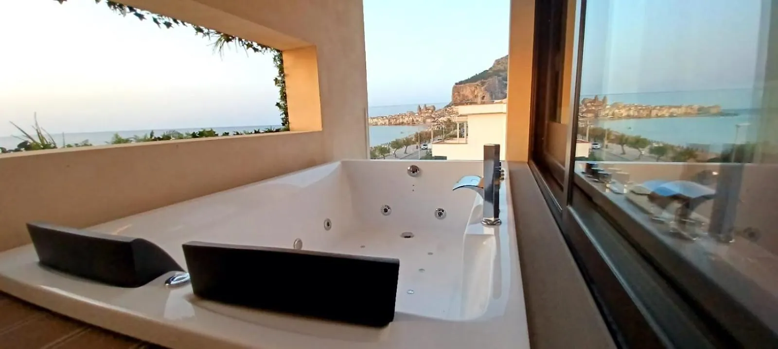 Sunset Hotel Cefalù