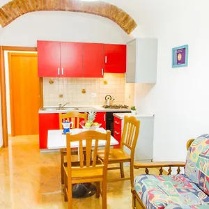 Appartamento Gaia - Low Cost Studio